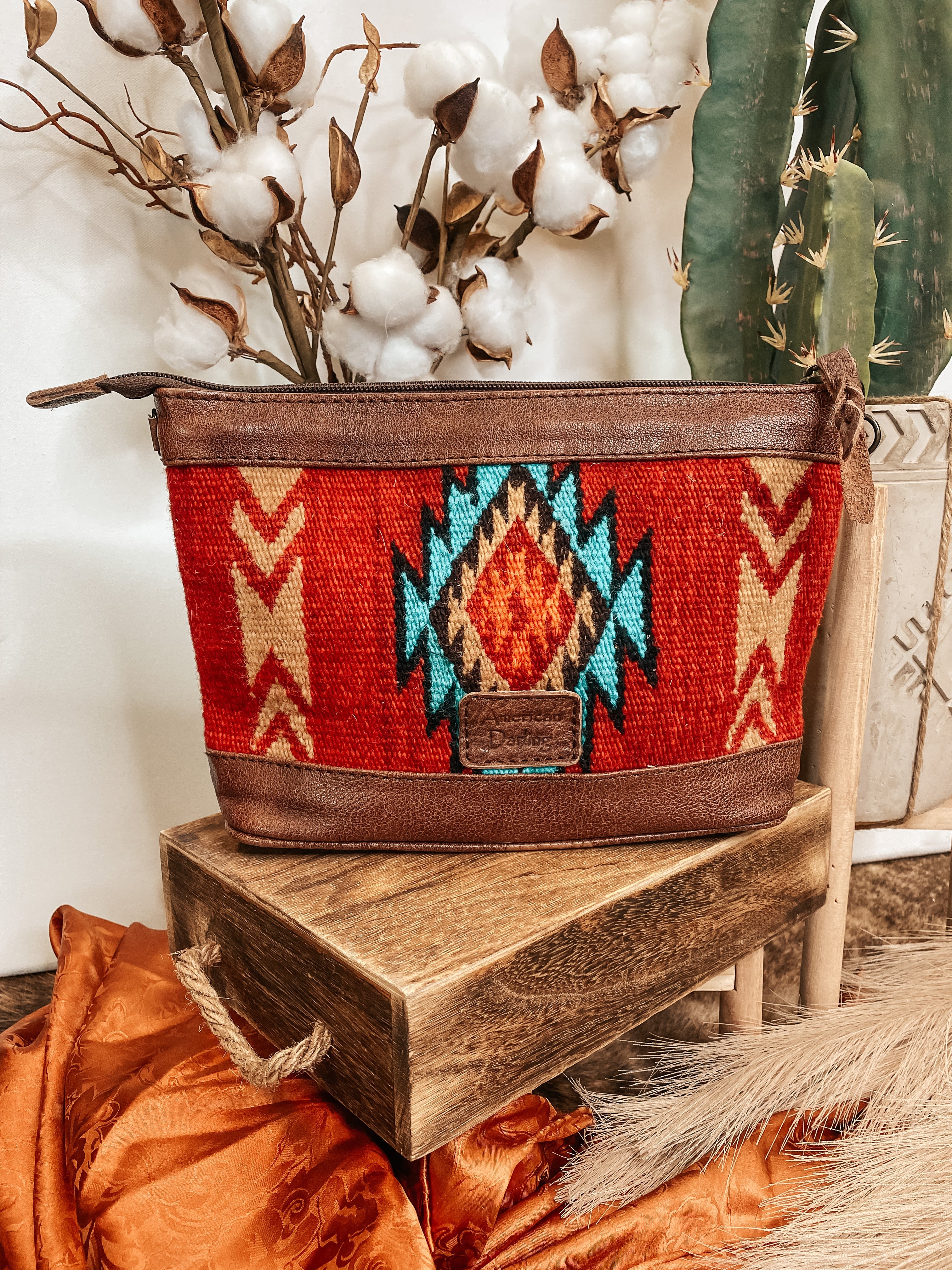 The Kolby Saddle Blanket Purse - Red